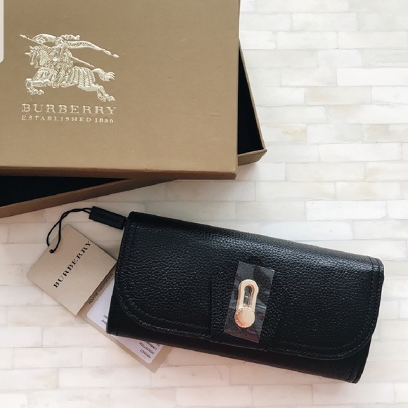 Burberry Wallet - Picture 1 of 1